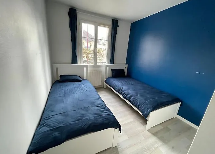 Comme A La Maison